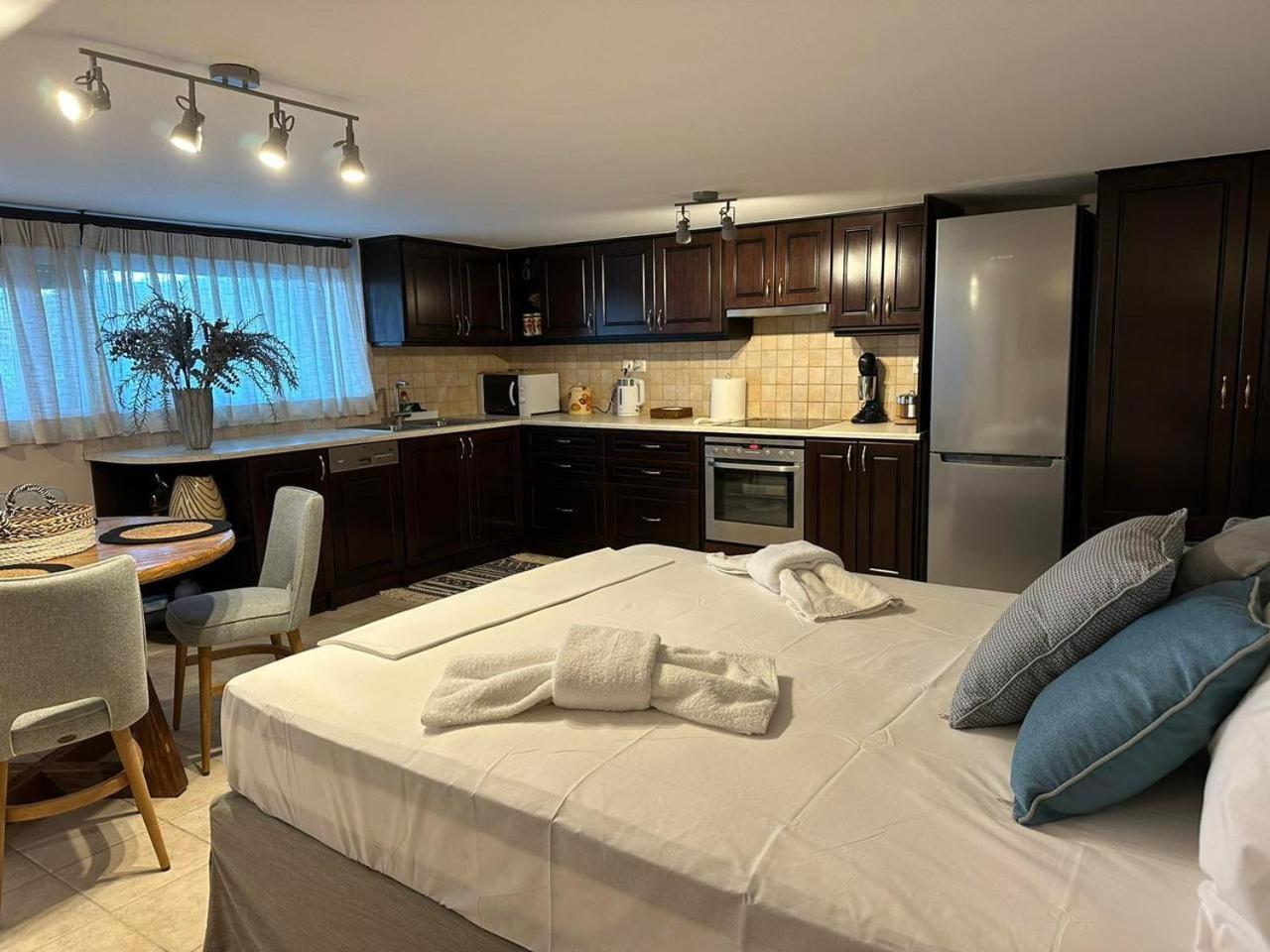 Karya Studios Kariá Exteriör bild